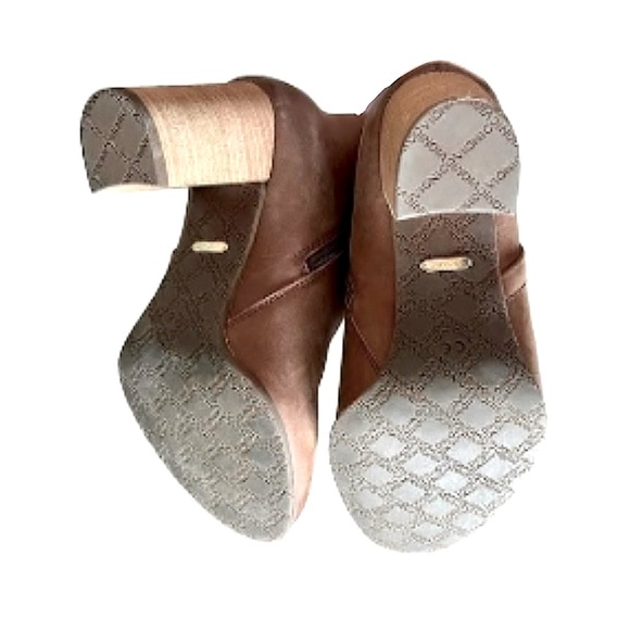 Vionic Kennedy Brown Dark Leather Heeled Ankle Booties, Women’s Size 11 - Picture 13 of 16